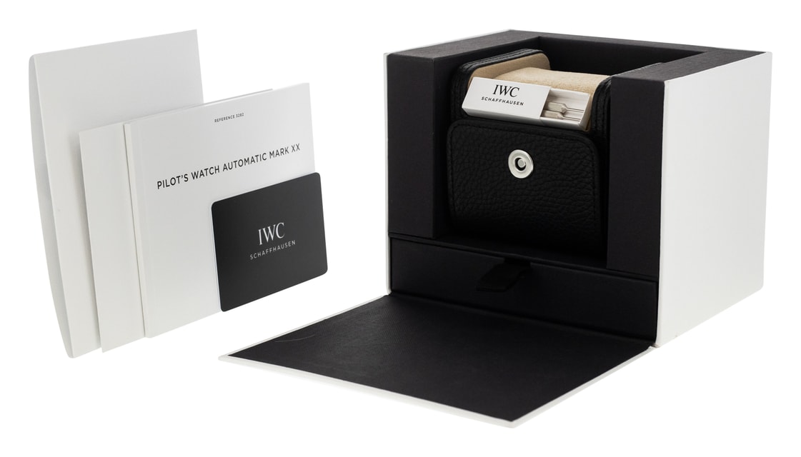 IWC Pilot's Mark XX IW328208 Image 4